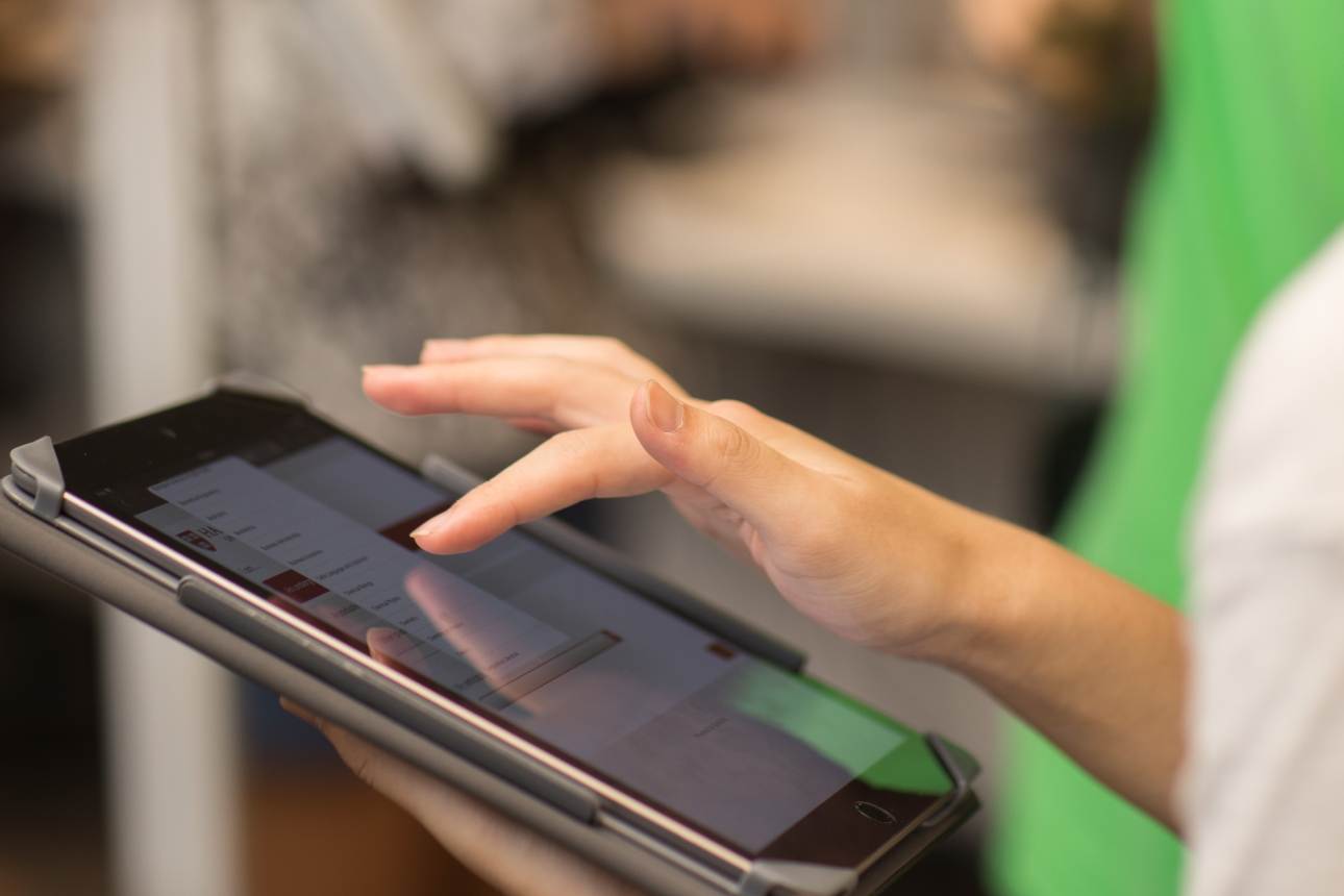 Student using an e-reader