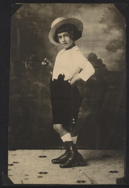 Seymour Rechtzeit as a child perfomer, circa 1923