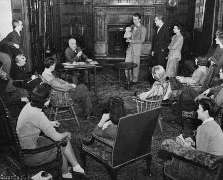 Paul J. Sachs teaching in the Naumburg Room, Fogg Museum. Photograph by George S. Woodruff, 1944.