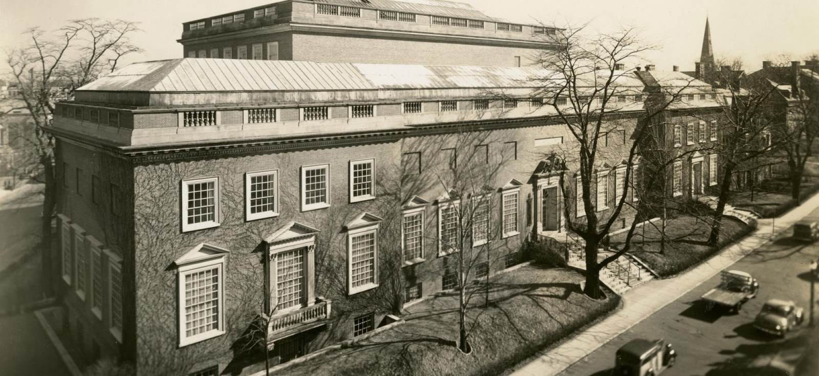 Fogg Museum, exterior from the roof of Robinson Hall, circa 1942.