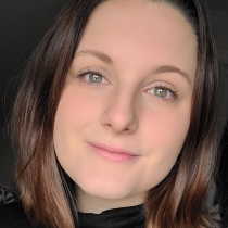 Image of a woman with brown hair.