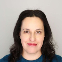 Headshot of Myanne Krivoshey